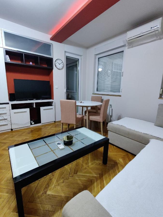 Maja Apartment Новий Сад Екстер'єр фото